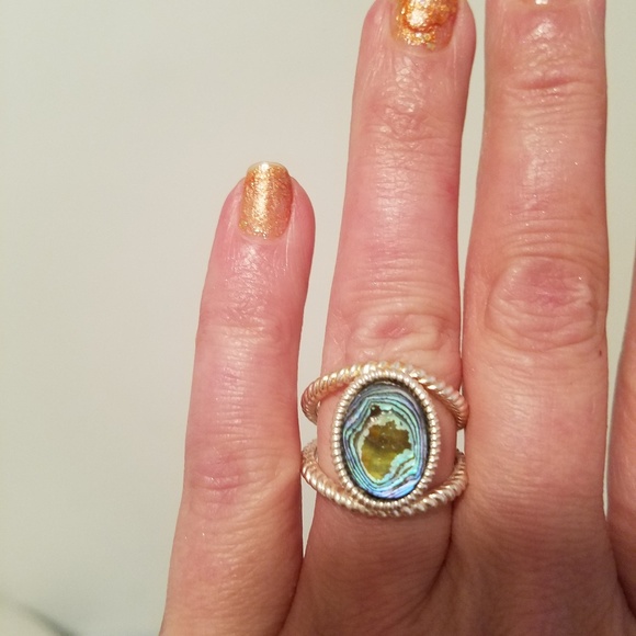 Jewelry - Picture 6 of 8